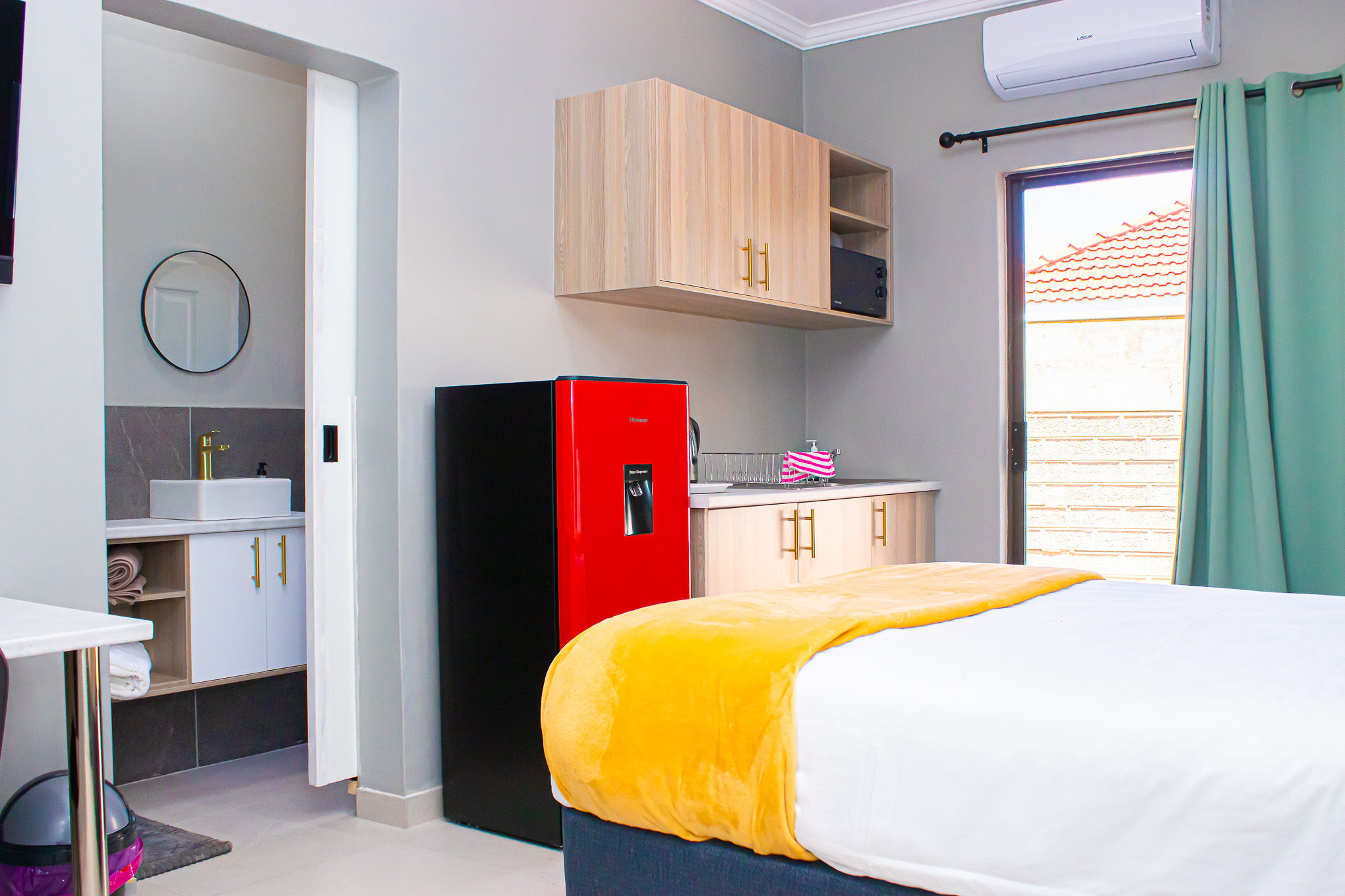 Room 6 Image